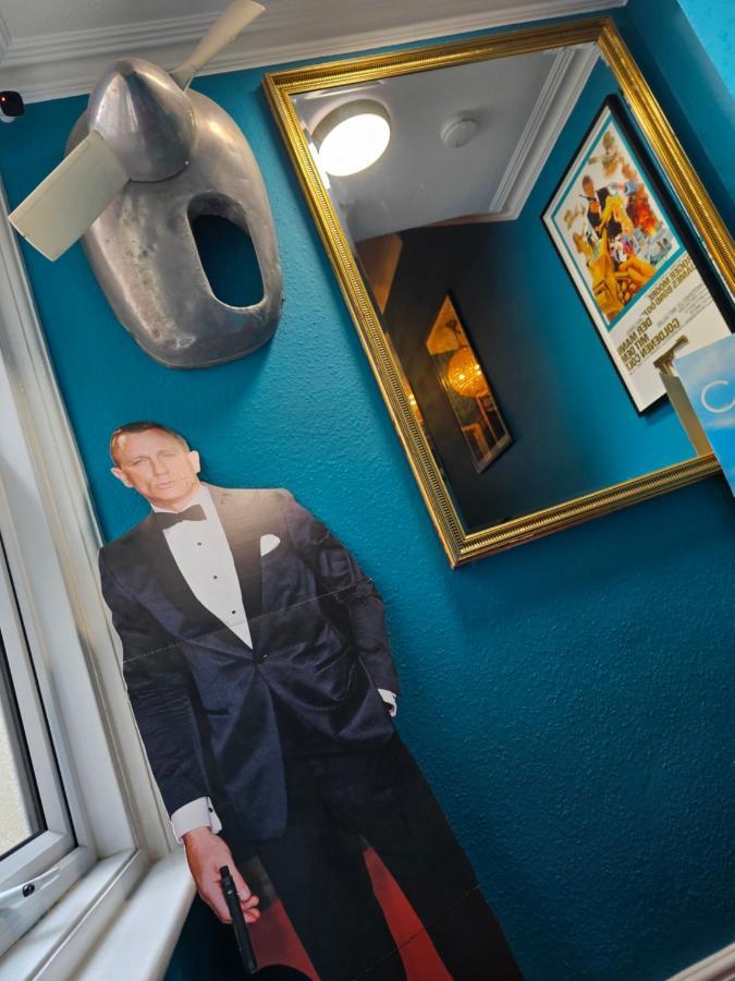 Southsea Royale James Bond 3 Bed Cool Penthouse, Seafront Parking Portsmouth Exteriér fotografie
