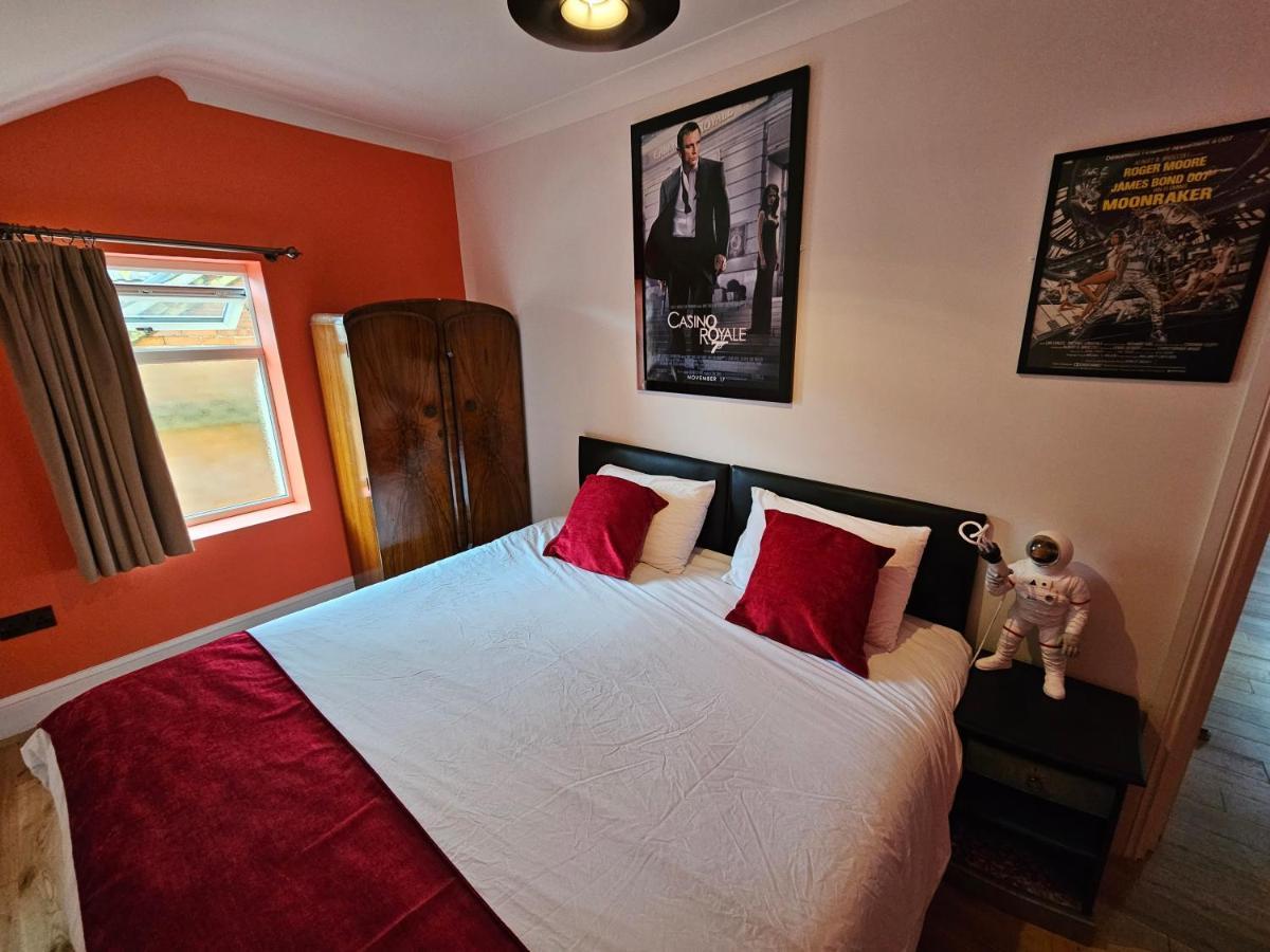 Southsea Royale James Bond 3 Bed Cool Penthouse, Seafront Parking Portsmouth Exteriér fotografie